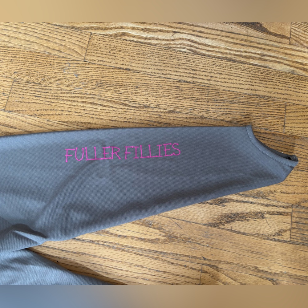 Fuller Fillies Base Layer - Picture 3 of 5